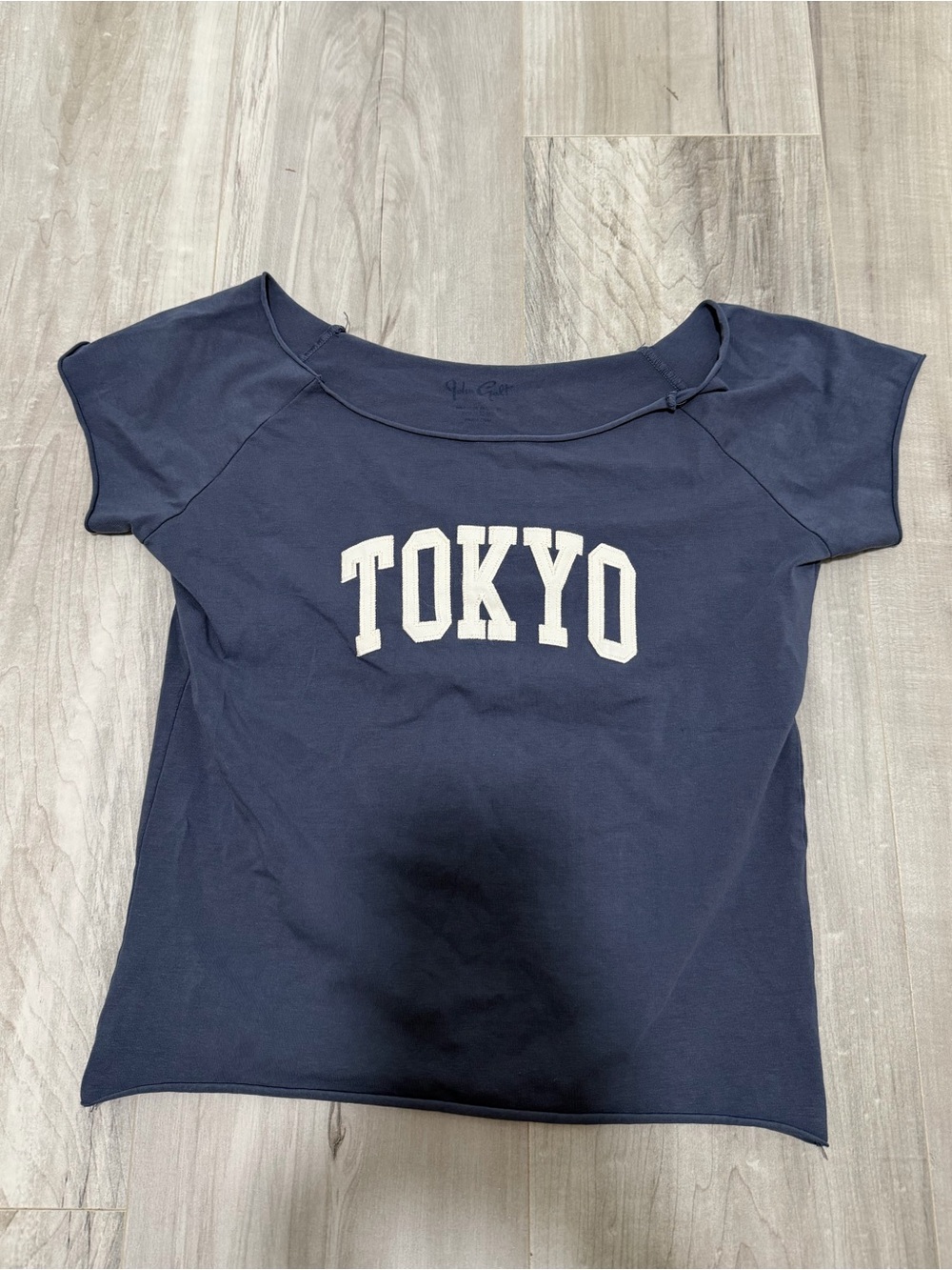 Brandy Melville Tokyo off the shoulder shirt